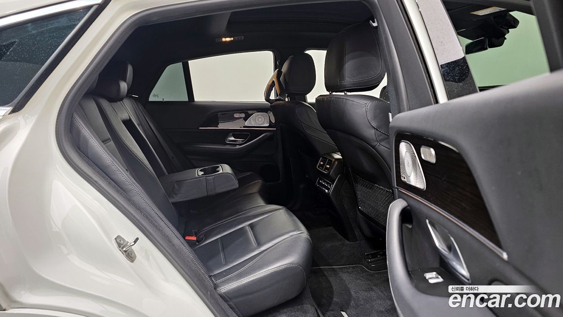 Mercedes-Benz GLE-Class 2021