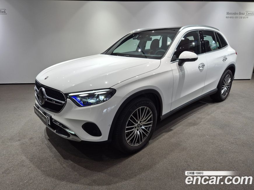 Mercedes-Benz GLC-Class 2026