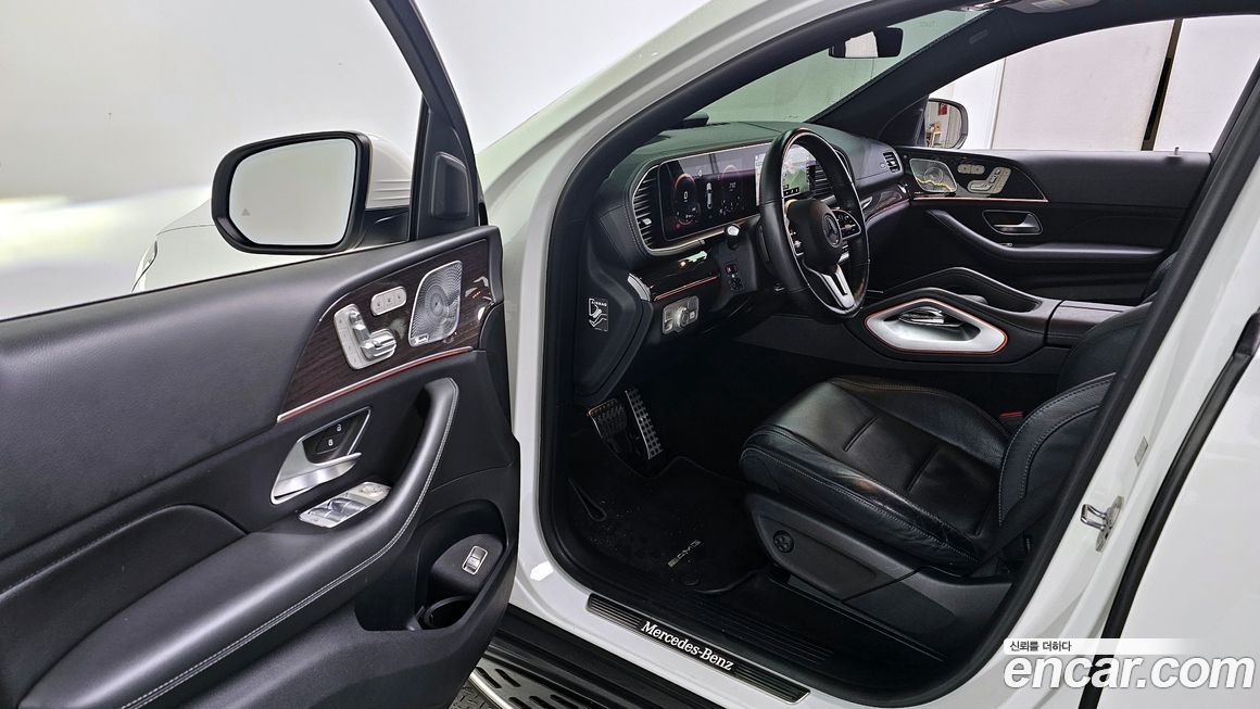 Mercedes-Benz GLE-Class 2021