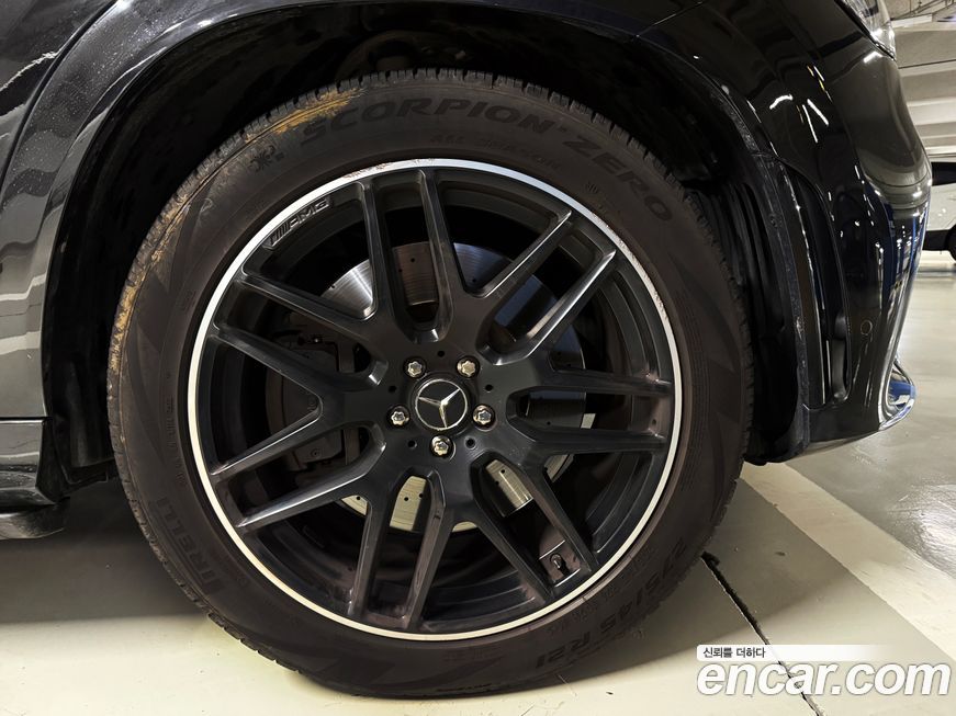 Mercedes-Benz GLE-Class 2020