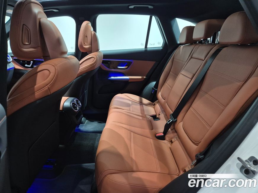 Mercedes-Benz GLC-Class 2026