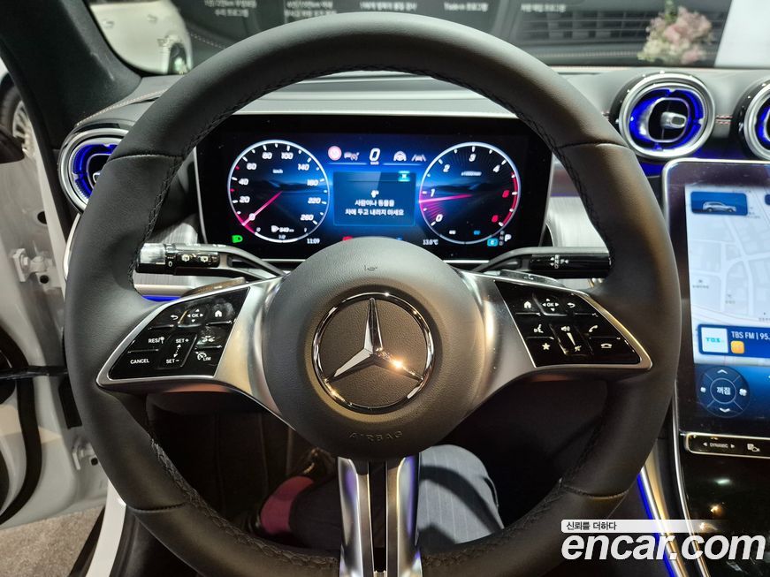 Mercedes-Benz GLC-Class 2026