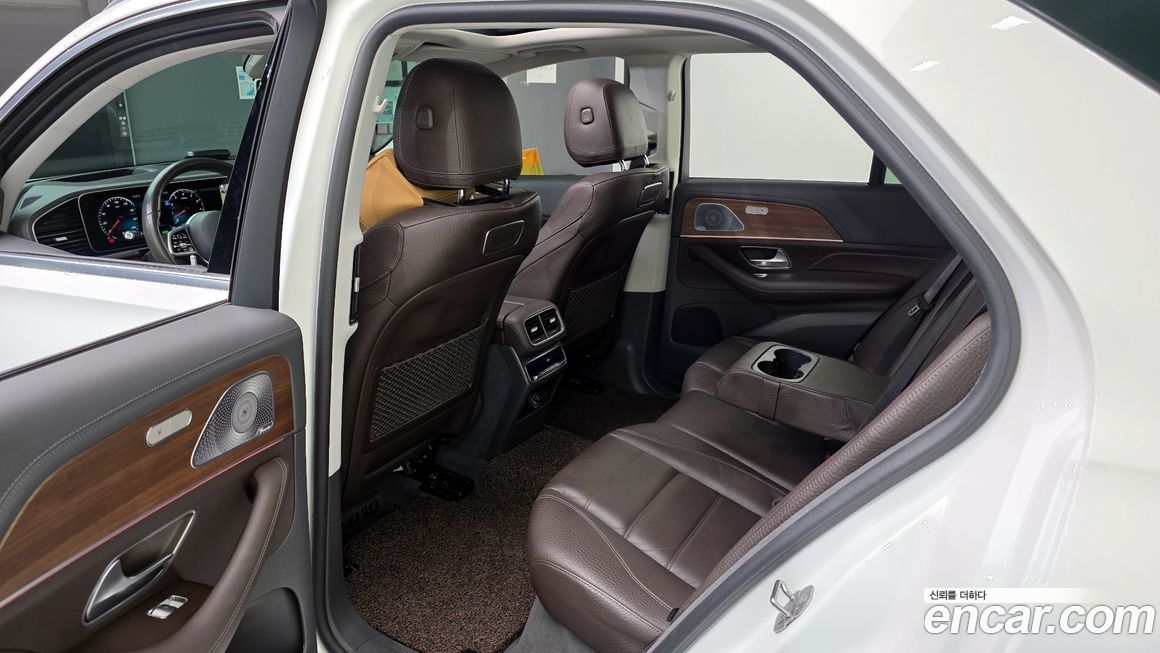 Mercedes-Benz GLE-Class 2020