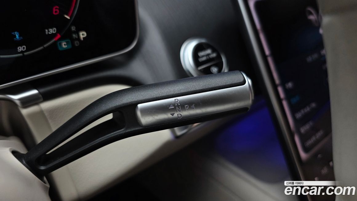 Mercedes-Benz S-Class 2022