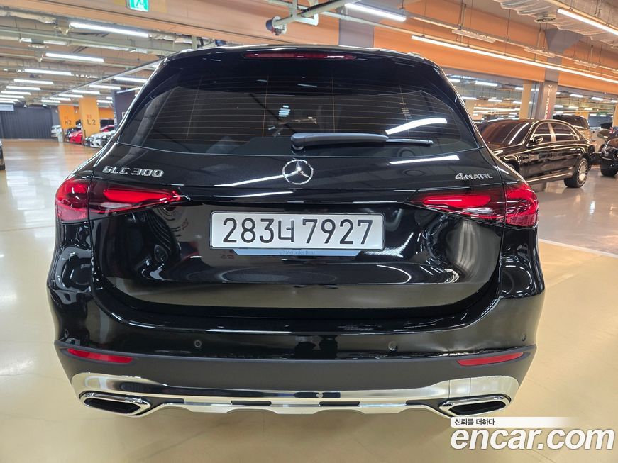 Mercedes-Benz GLC-Class 2026