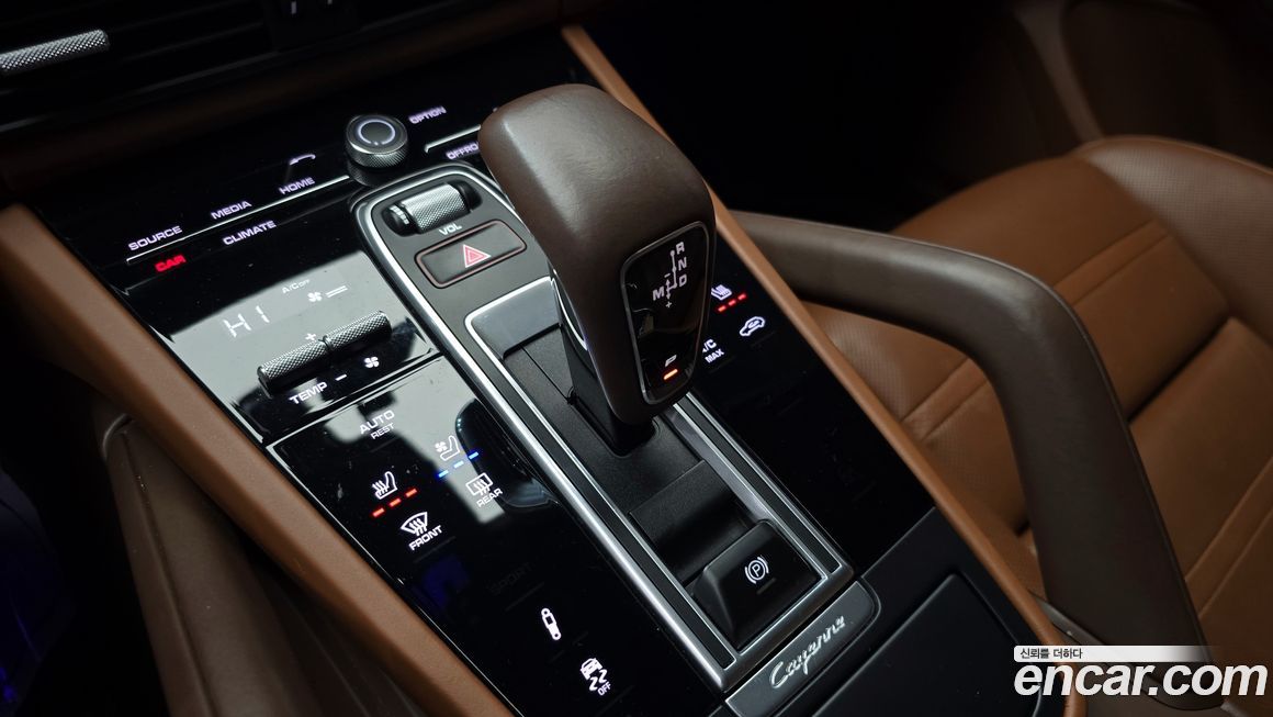 Porsche Cayenne 2020