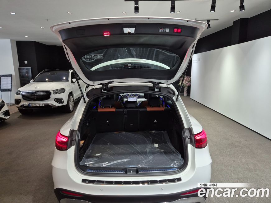 Mercedes-Benz GLC-Class 2026