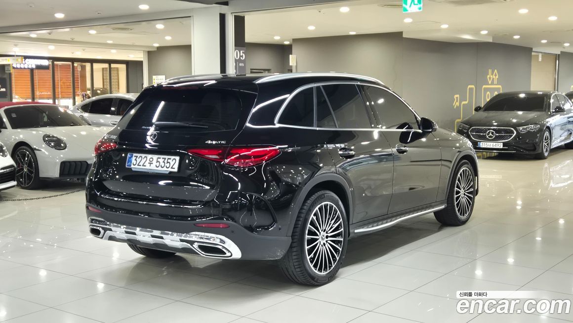 Mercedes-Benz GLC-Class 2025