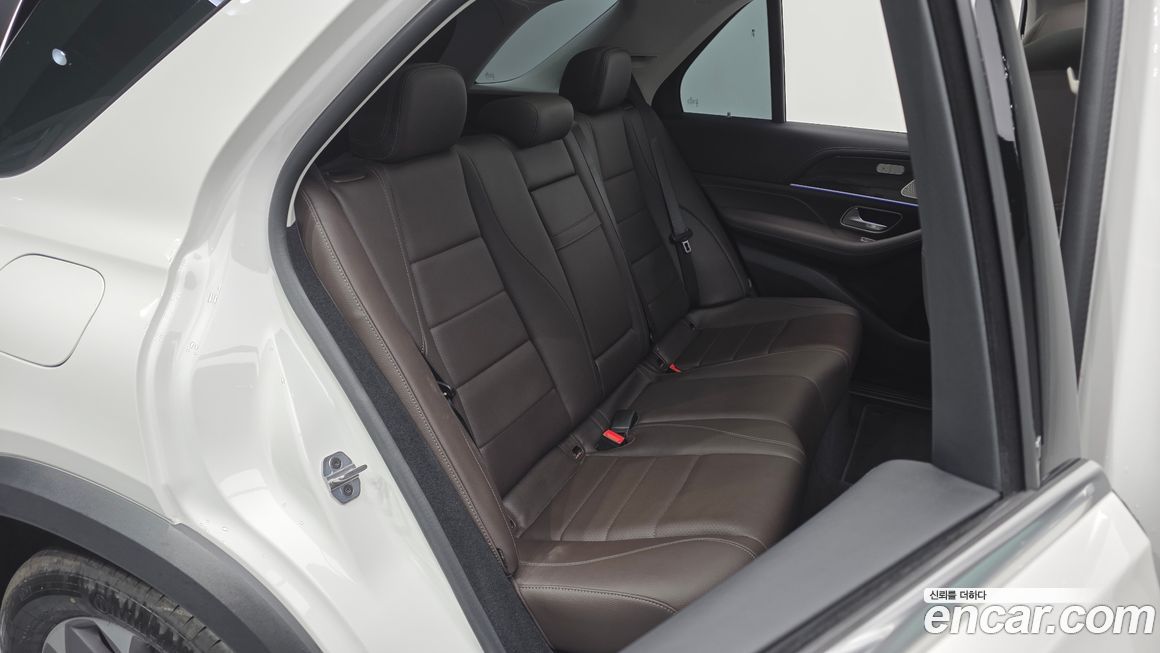 Mercedes-Benz GLE-Class 2023