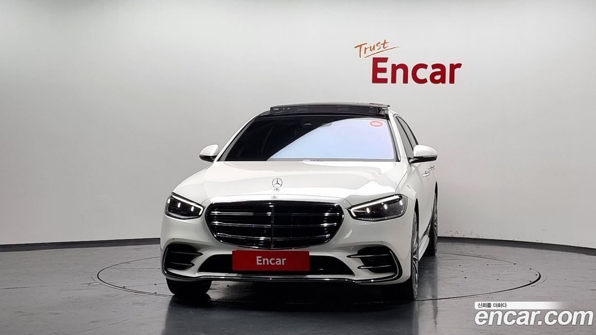 Mercedes-Benz S-Class 2021