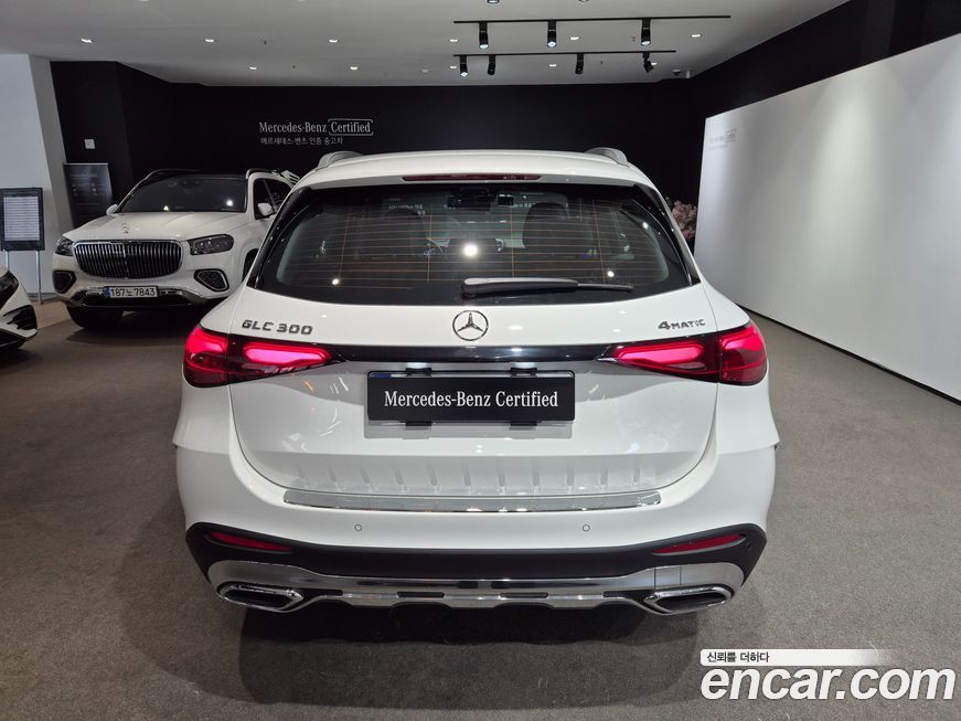 Mercedes-Benz GLC-Class 2026