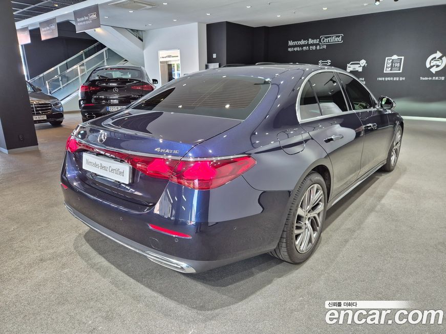 Mercedes-Benz E-Class 2025