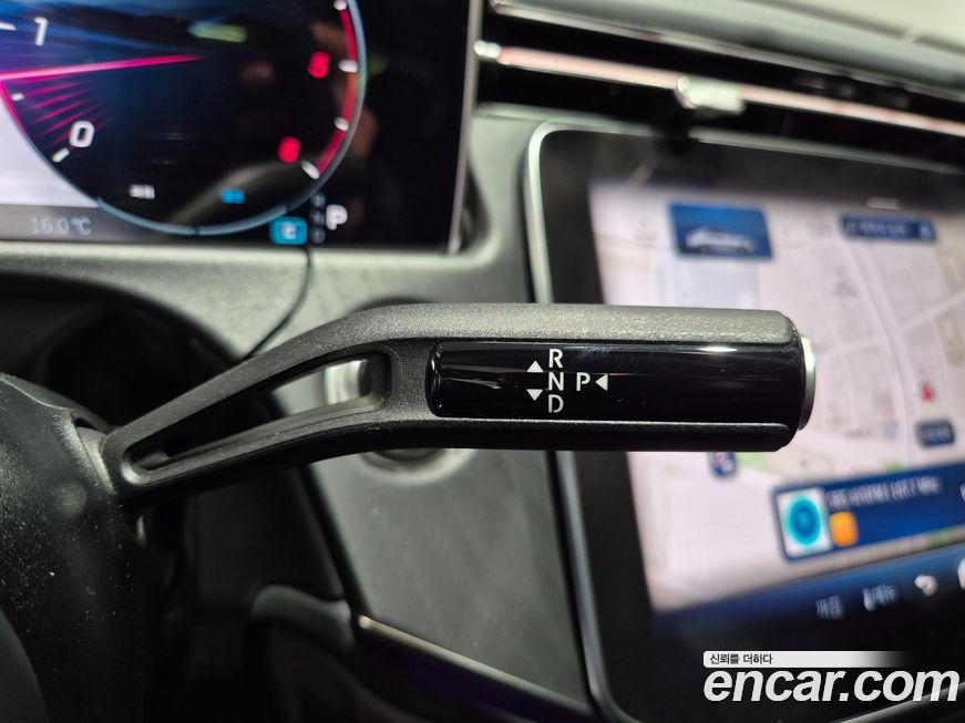 Mercedes-Benz E-Class 2025