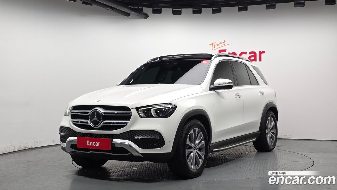 Mercedes-Benz GLE-Class 2023