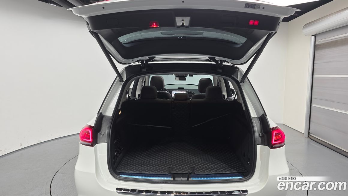 Mercedes-Benz GLE-Class 2023