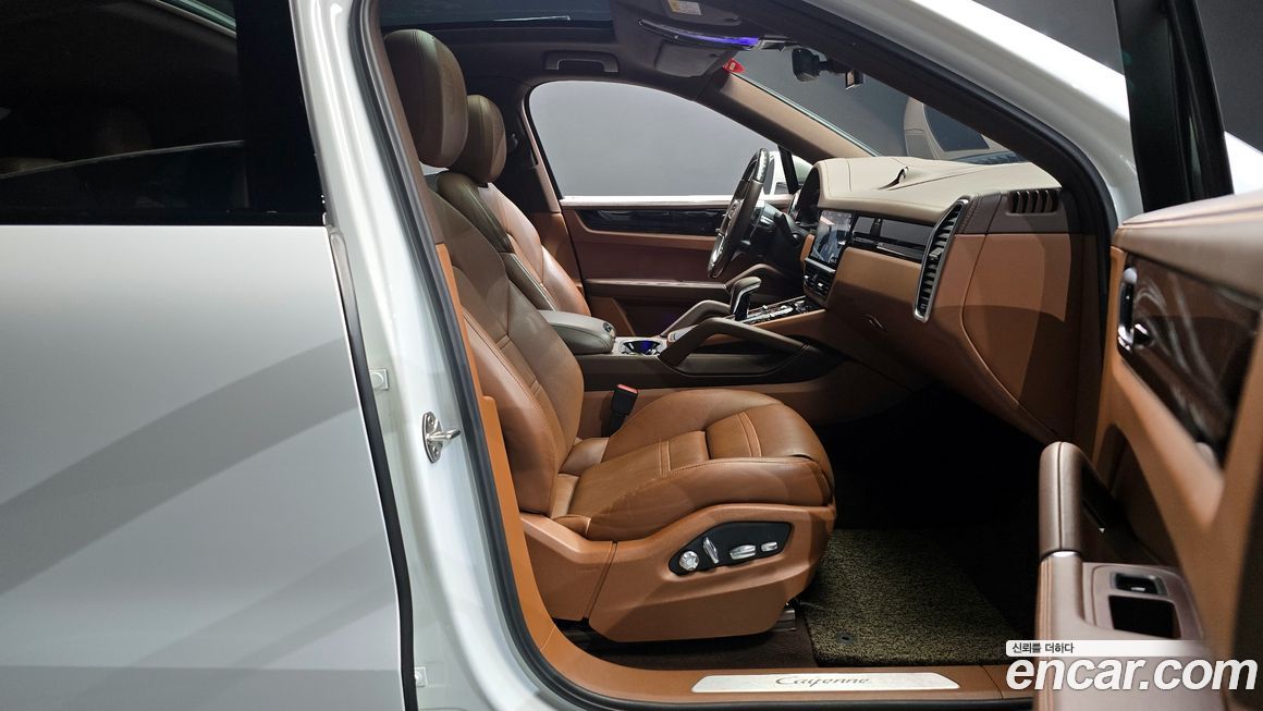 Porsche Cayenne 2020