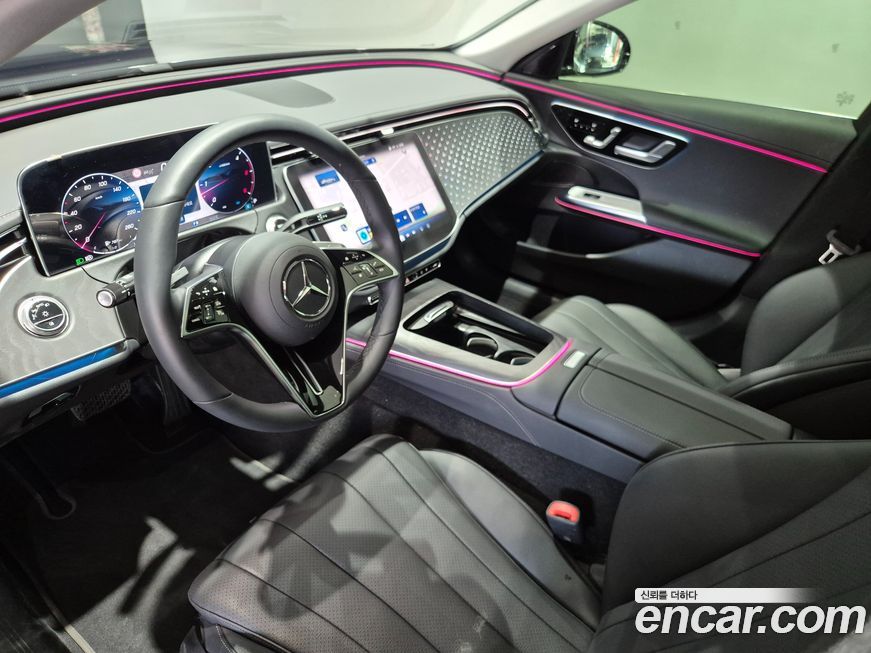 Mercedes-Benz E-Class 2025