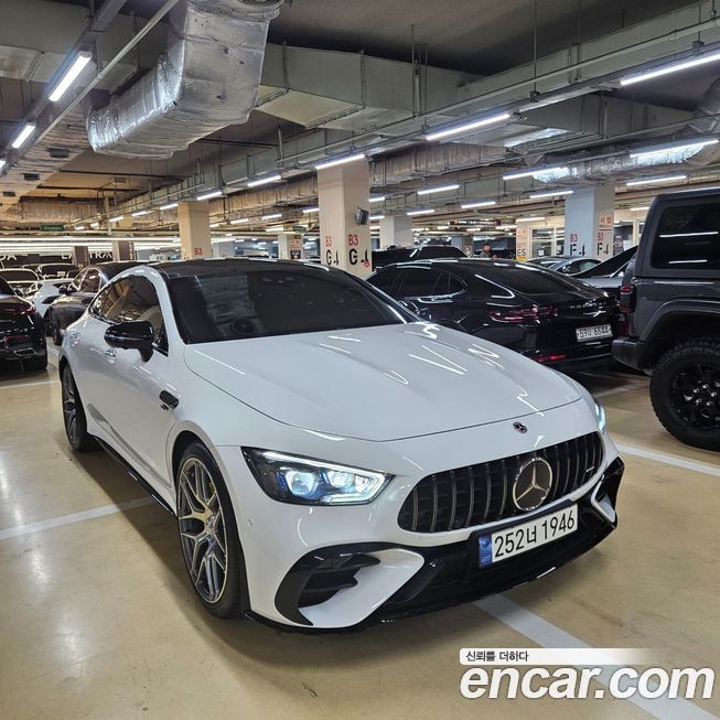 Mercedes-Benz AMG GT 2023