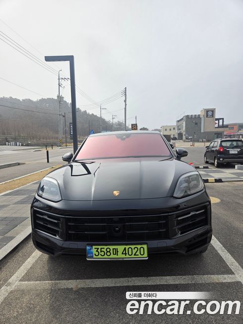 Porsche Cayenne 2025