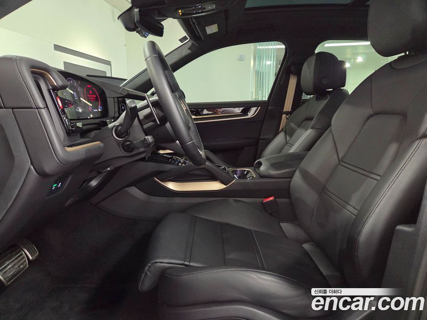 Porsche Cayenne 2024