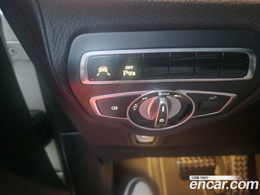 Mercedes-Benz G-Class 2021