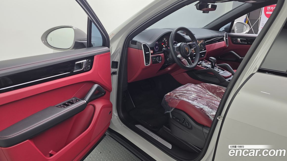 Porsche Cayenne 2023