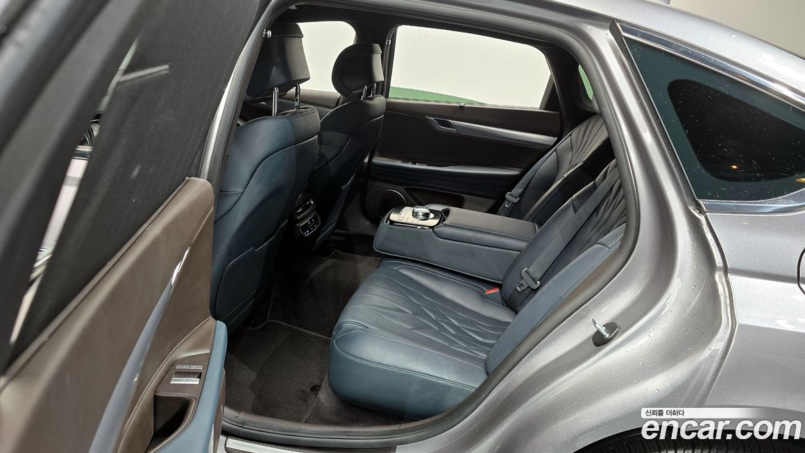 Genesis G80 2023