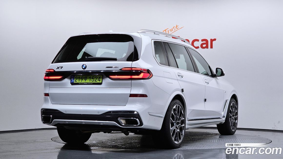 BMW X7 2024
