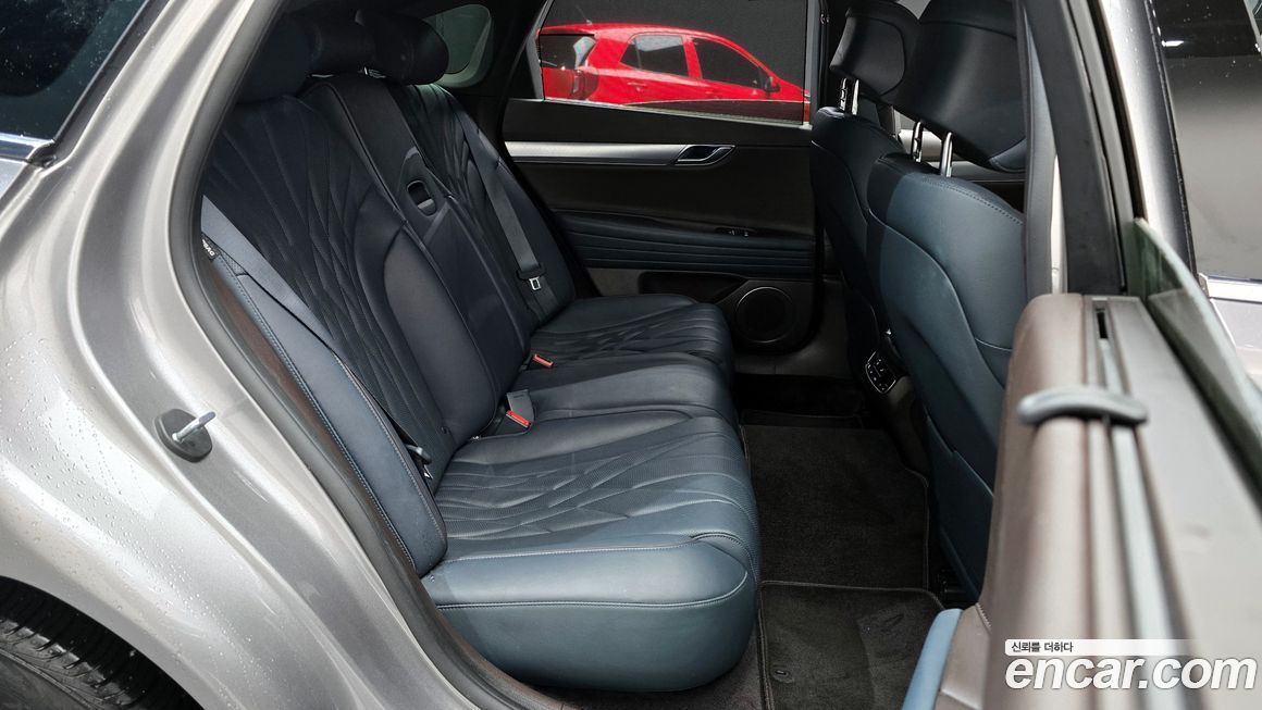 Genesis G80 2023