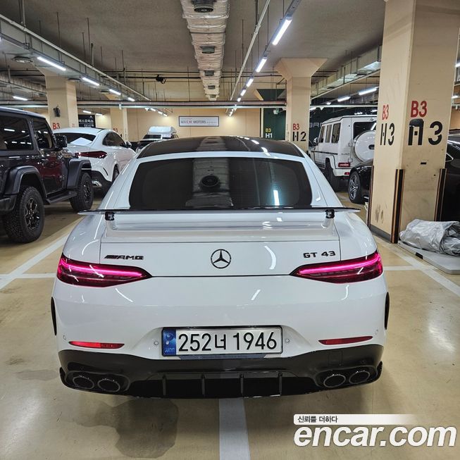 Mercedes-Benz AMG GT 2023