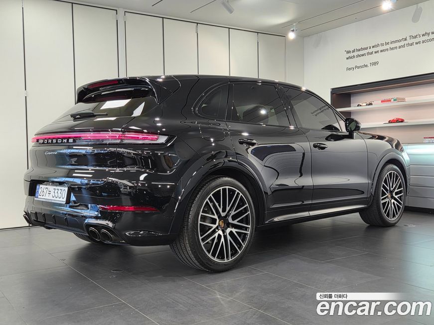 Porsche Cayenne 2024