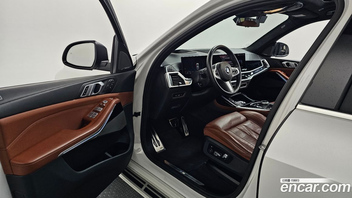 BMW X7 2024