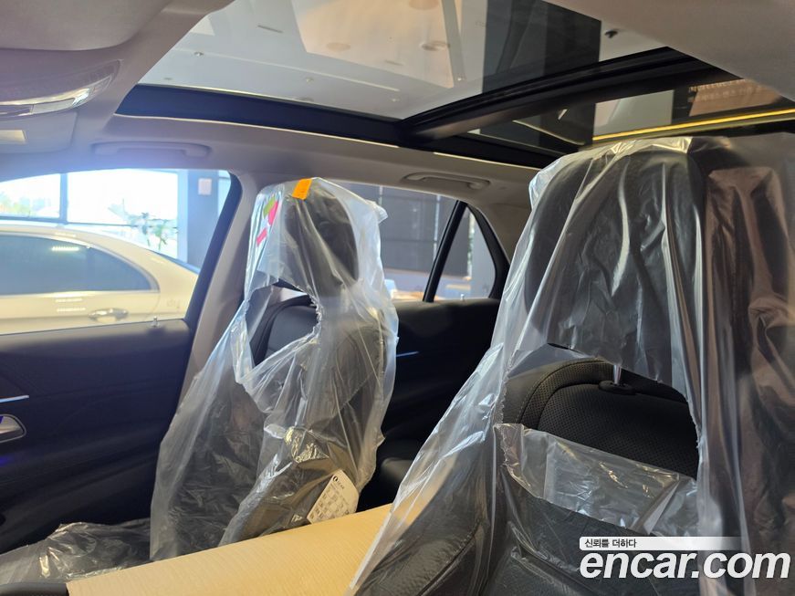 Mercedes-Benz GLE-Class 2025