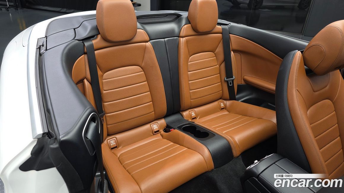 Mercedes-Benz C-Class 2021