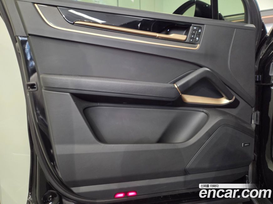 Porsche Cayenne 2024