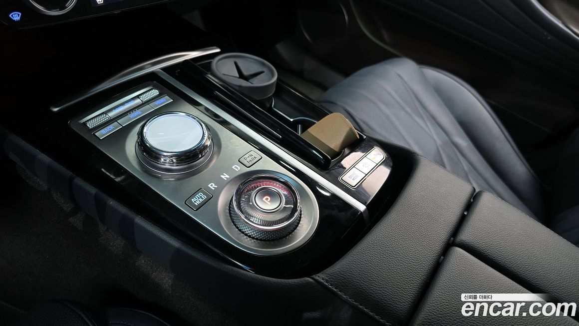 Genesis G80 2023