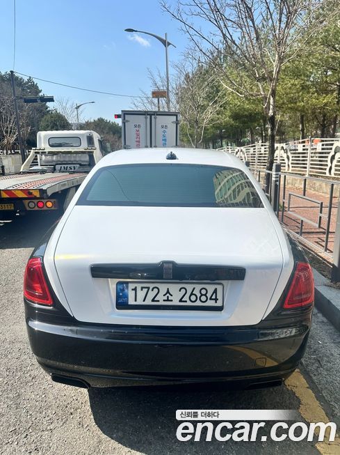 Rolls-Royce Ghost 2015