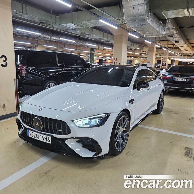 Mercedes-Benz AMG GT 2023