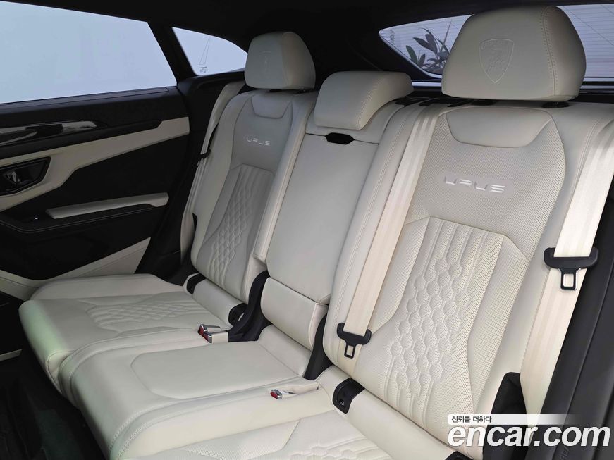 Lamborghini Urus 2023