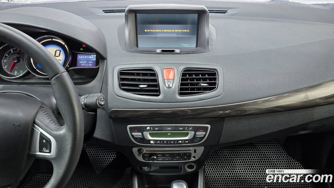 Renault-KoreaSamsung SM3 2014