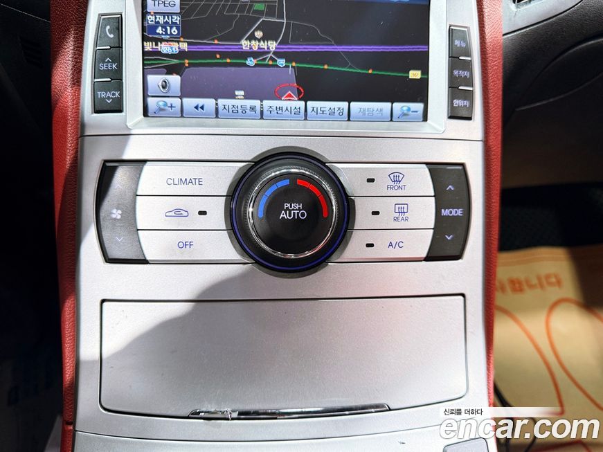 Hyundai Genesis 2010