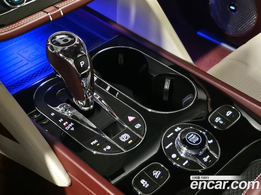 Bentley Bentayga 2021