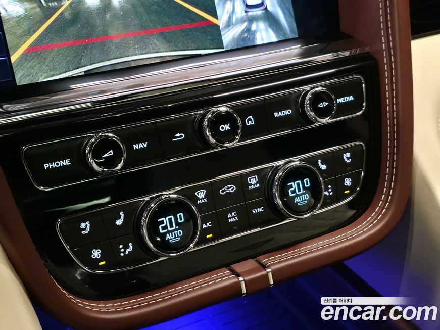 Bentley Bentayga 2021