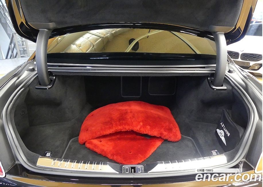 Bentley Flying Spur 2022