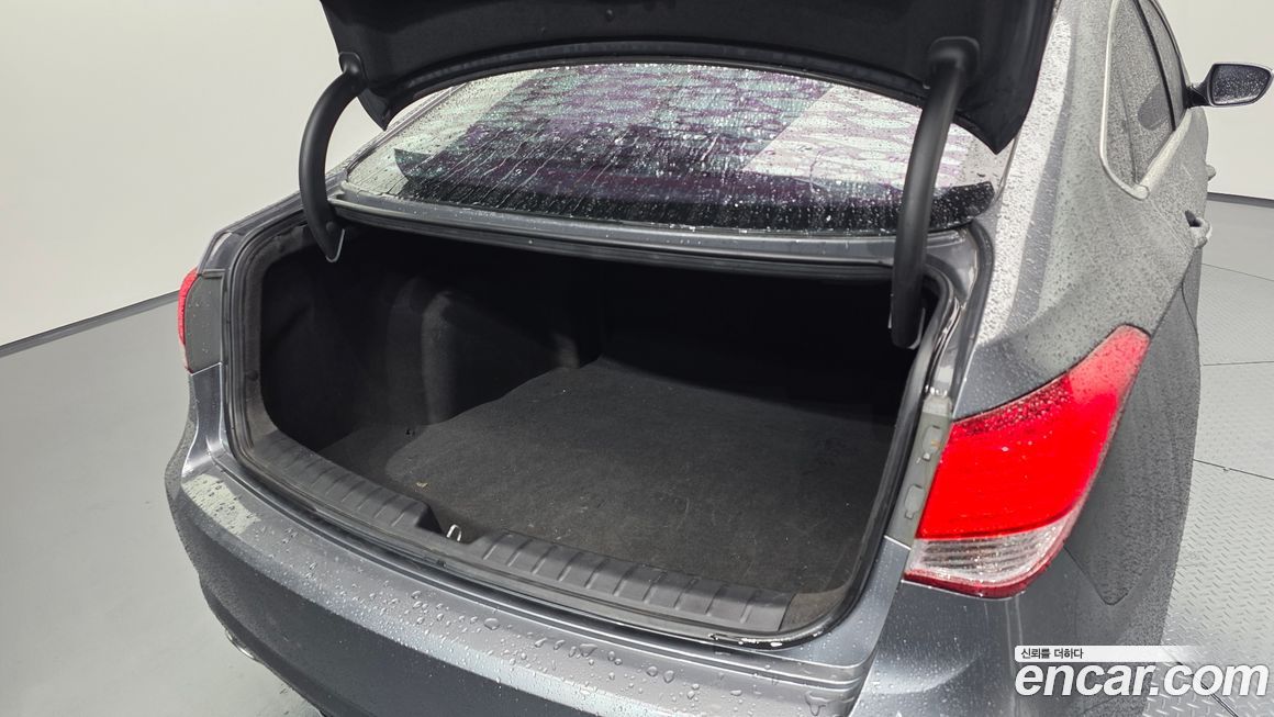 Hyundai i40 2012