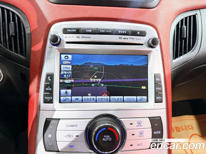 Hyundai Genesis 2010