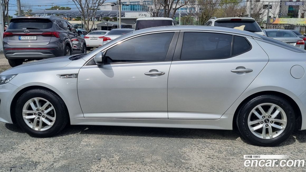 Kia K5 2011