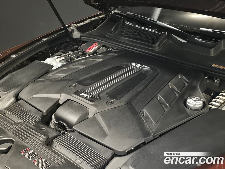 Bentley Bentayga 2021