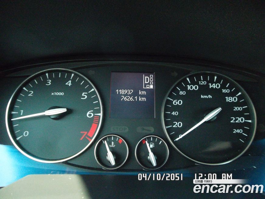 Renault-KoreaSamsung SM5  2012