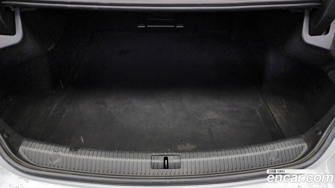 Renault-KoreaSamsung SM6 2016